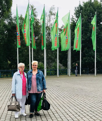 Das Team vom Lotto-Lädchen in Neuss